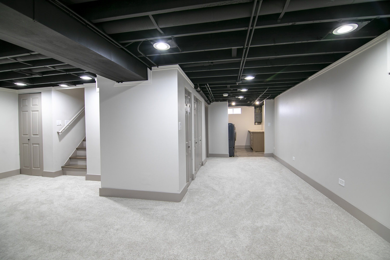 797 S Spring Road, Elmhurst, IL 60126