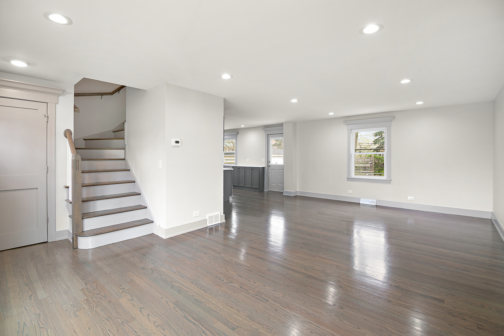 797 S Spring Road, Elmhurst, IL 60126