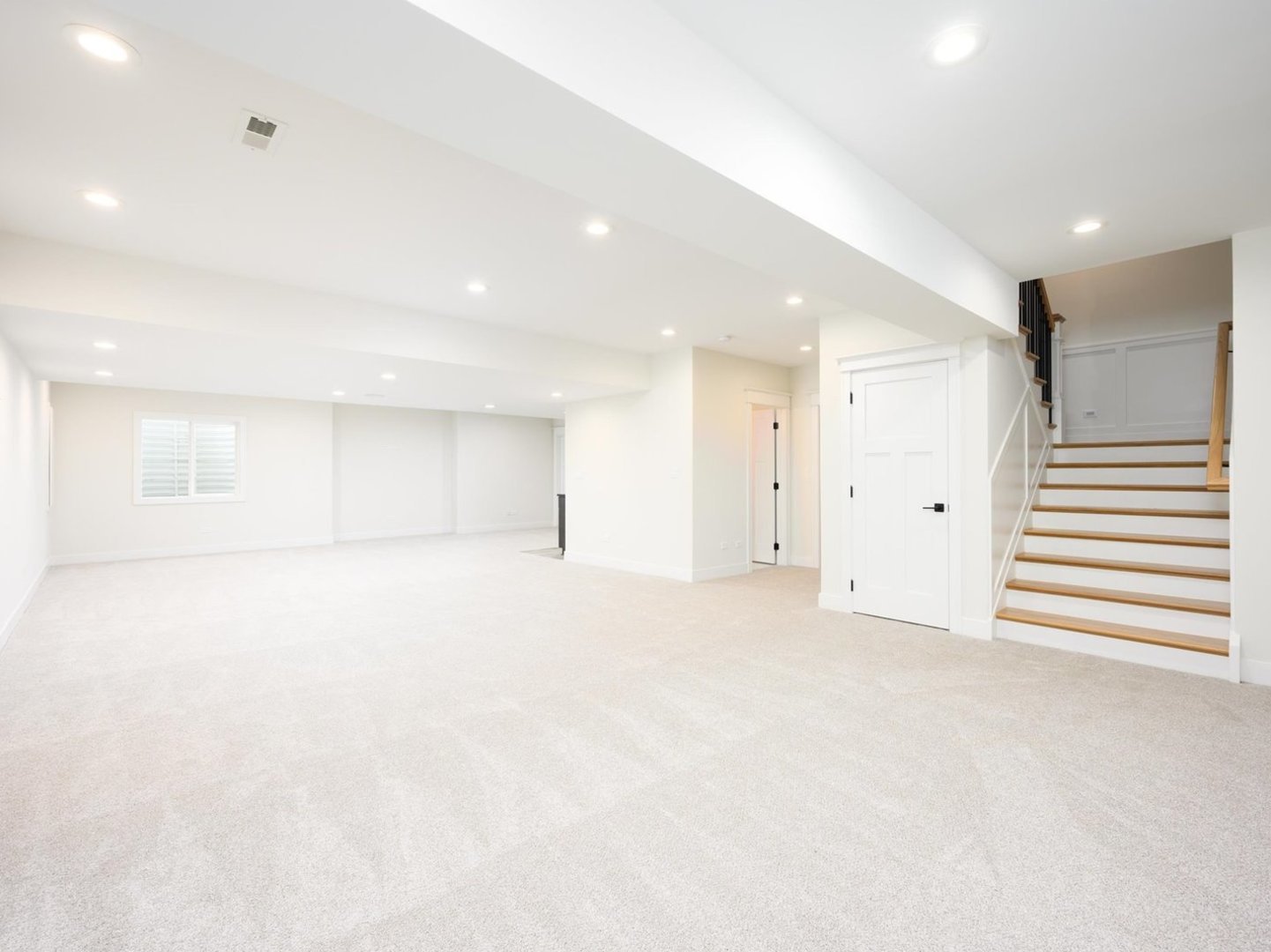 570 S Parkside Avenue, Elmhurst, IL 60126