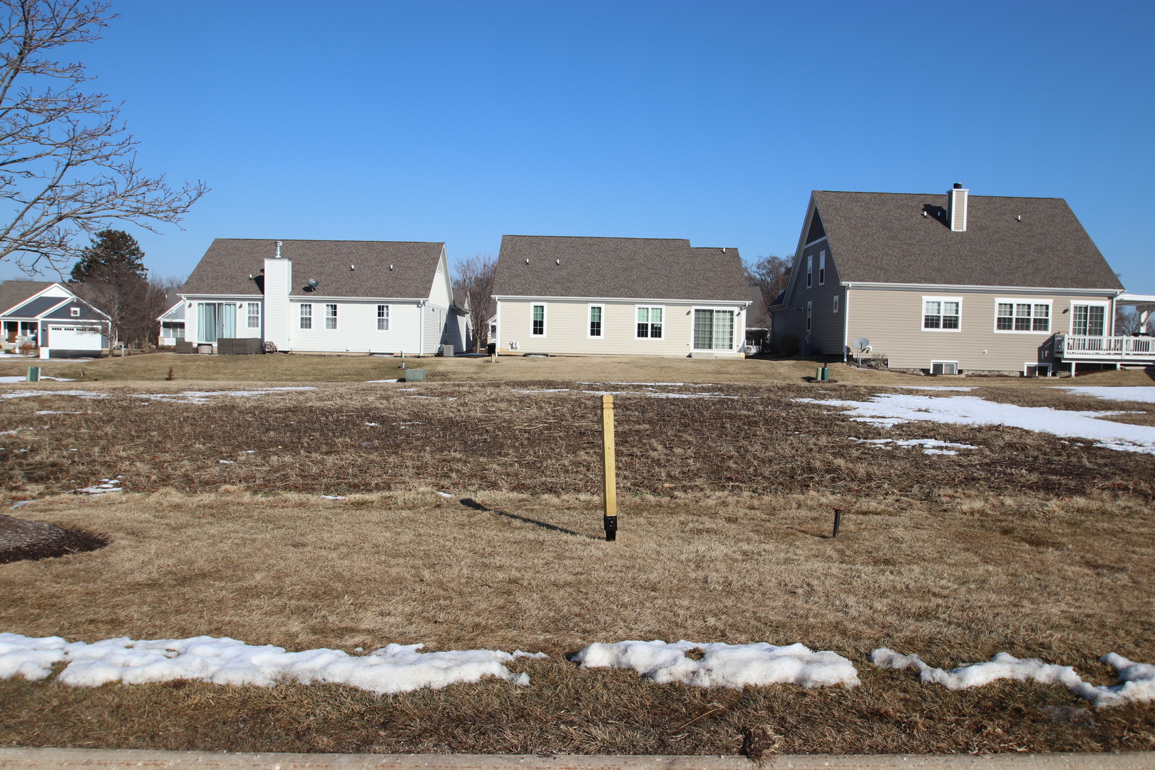 40441 N South Newport Drive, Antioch, IL 60002