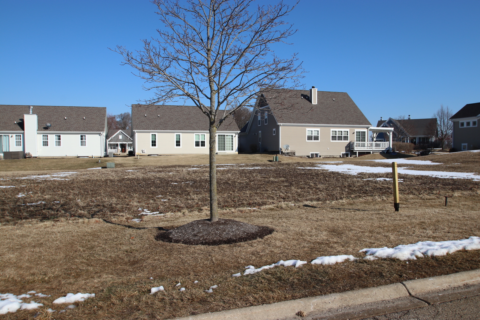 40441 N South Newport Drive, Antioch, IL 60002