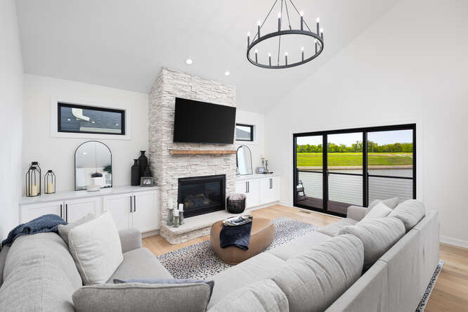 318 Leeward Way, Ottawa, IL 61350