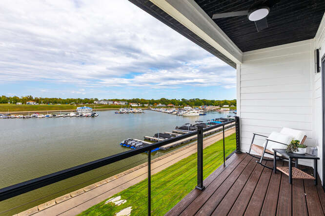 318 Leeward Way, Ottawa, IL 61350