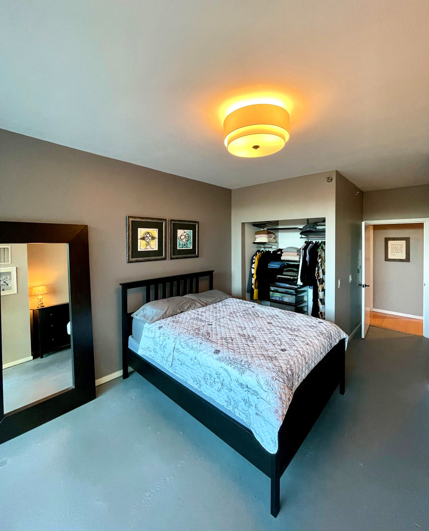 123 S Green Street #510B, Chicago, IL 60607