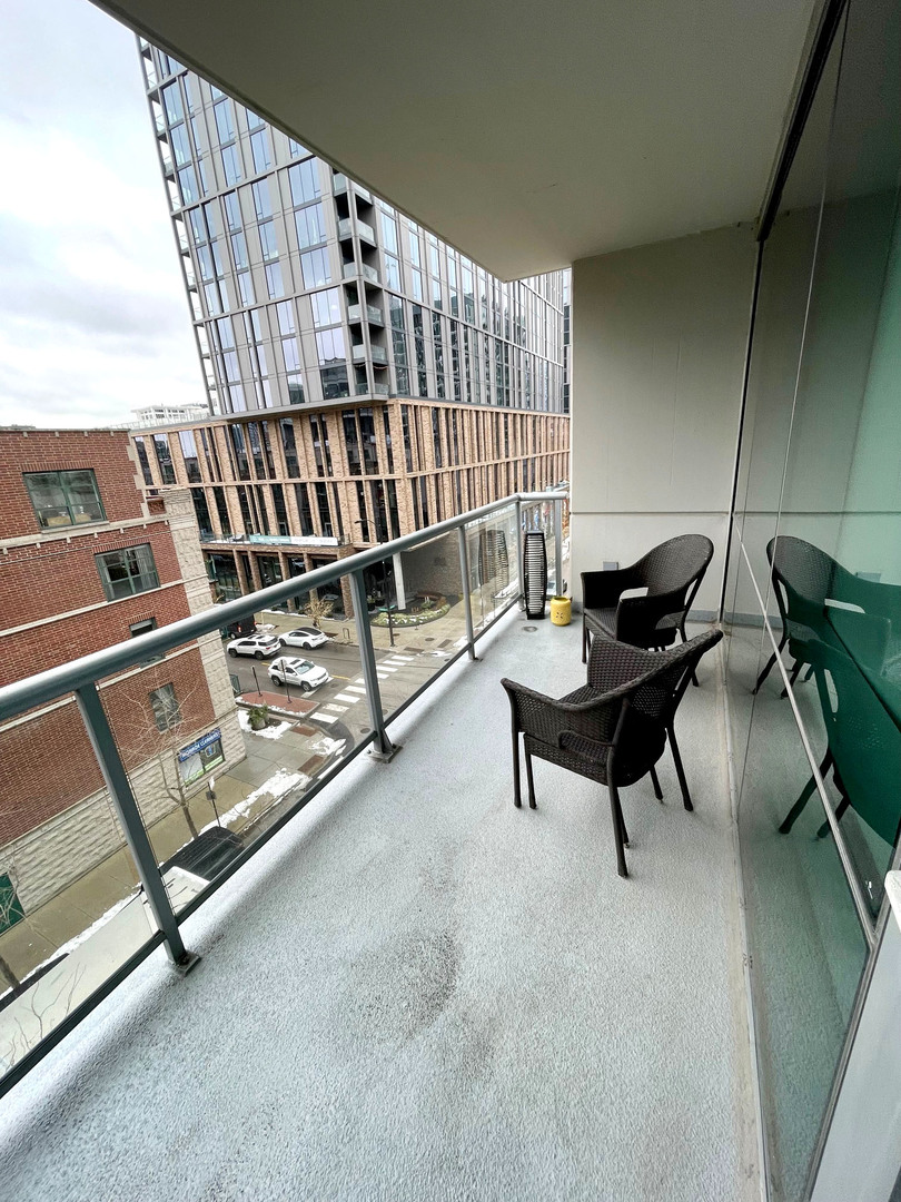 123 S Green Street #510B, Chicago, IL 60607