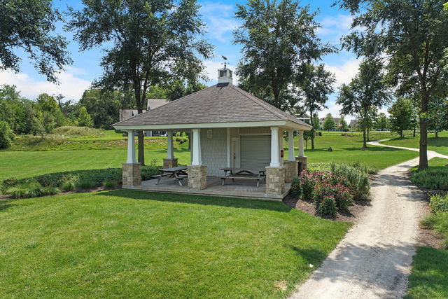 40445 N South Newport Drive, Antioch, IL 60002