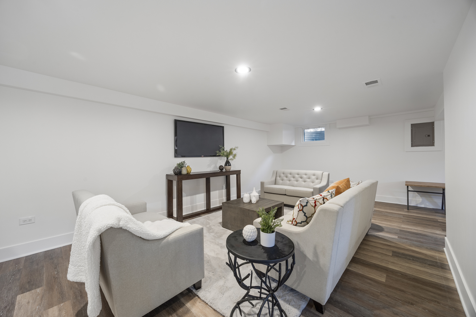 1809 Jefferson Avenue, Glenview, IL 60025