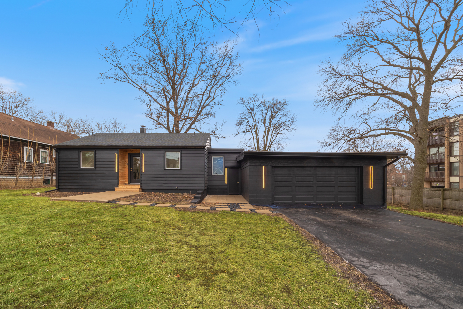 1809 Jefferson Avenue, Glenview, IL 60025