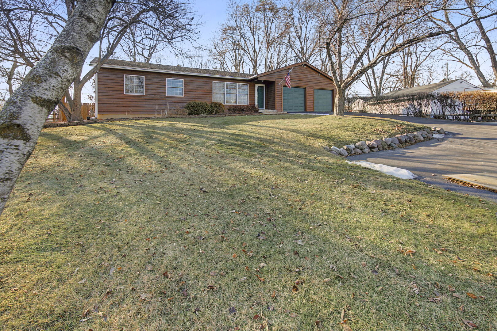 934 Highland Road, Mundelein, IL 60060