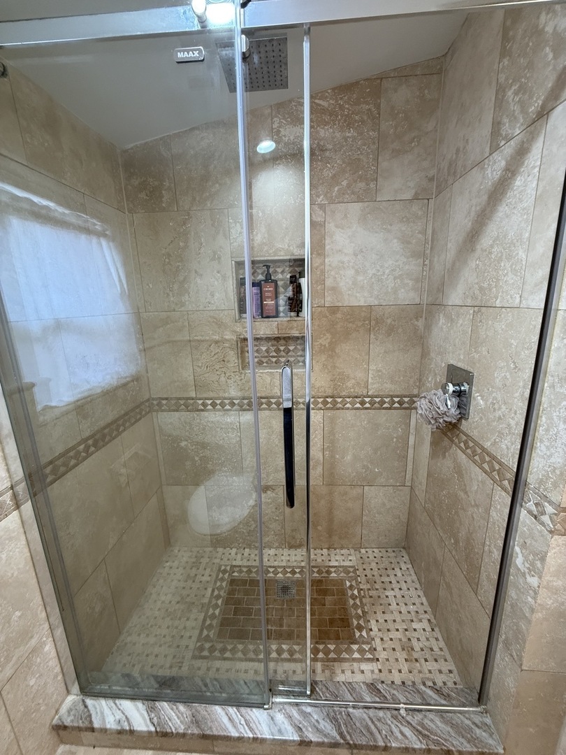 2133 W 71st Street, Chicago, IL 60636