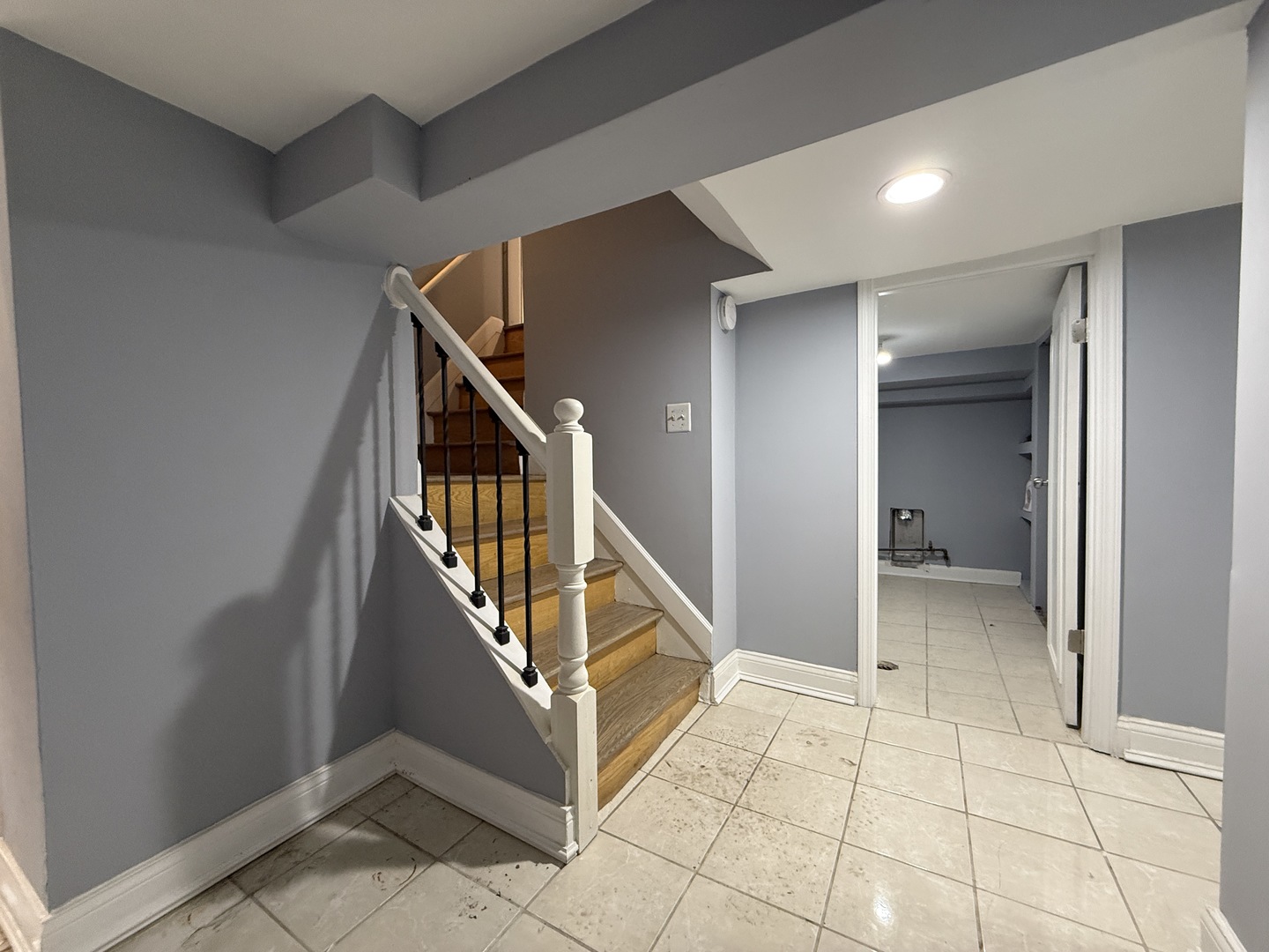 2133 W 71st Street, Chicago, IL 60636