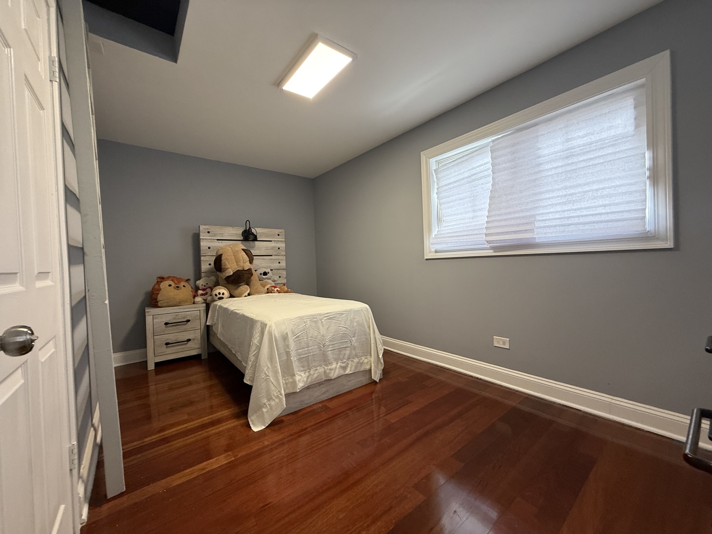 2133 W 71st Street, Chicago, IL 60636