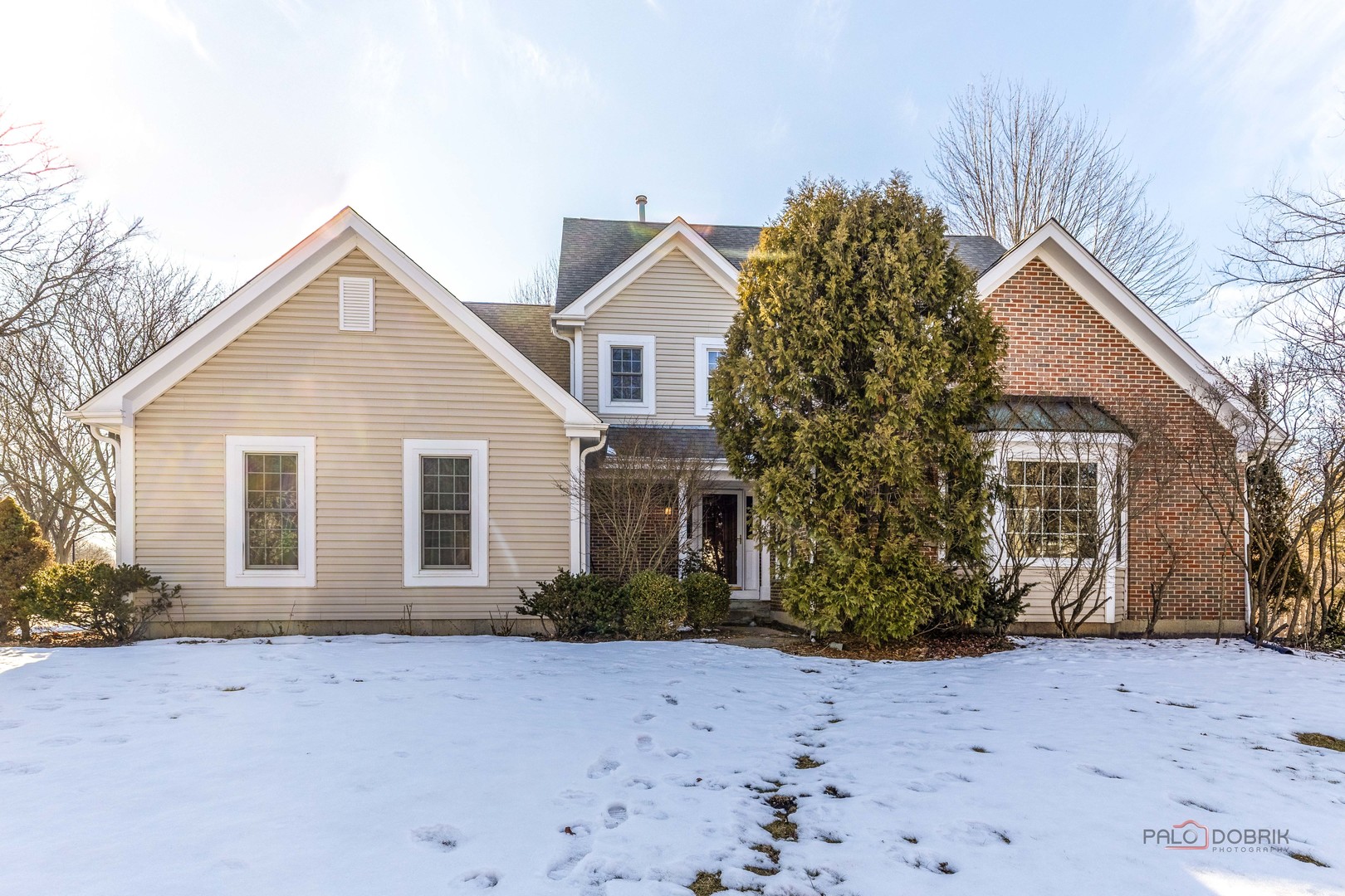 275 Saddle Back Road, Vernon Hills, IL 60061