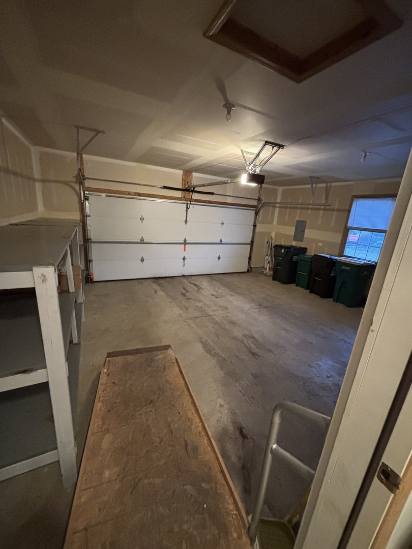 5837 Fieldstone Trail, McHenry, IL 60050