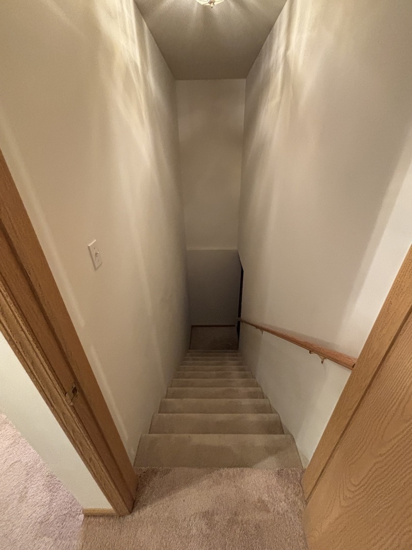 5837 Fieldstone Trail, McHenry, IL 60050