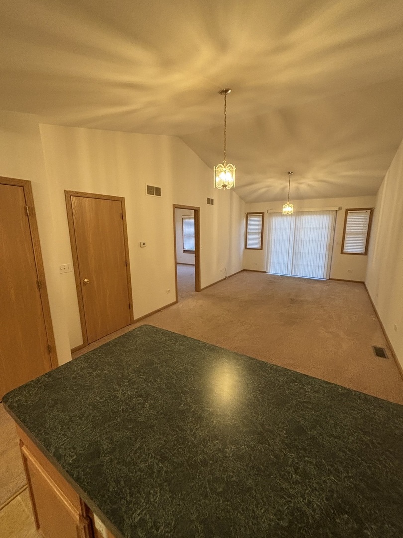 5837 Fieldstone Trail, McHenry, IL 60050