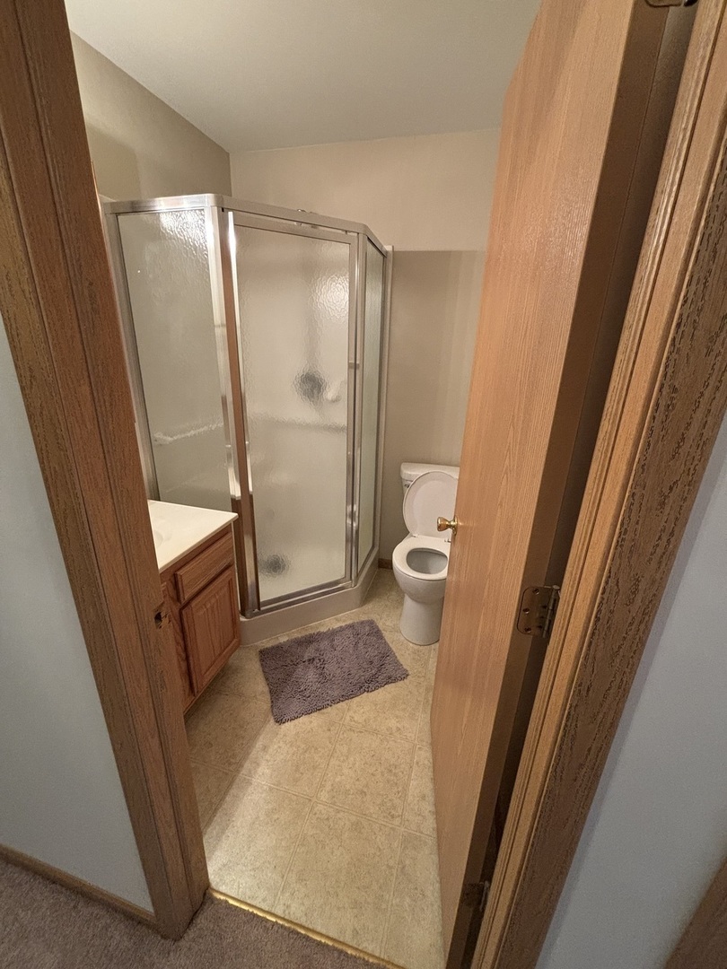 5837 Fieldstone Trail, McHenry, IL 60050