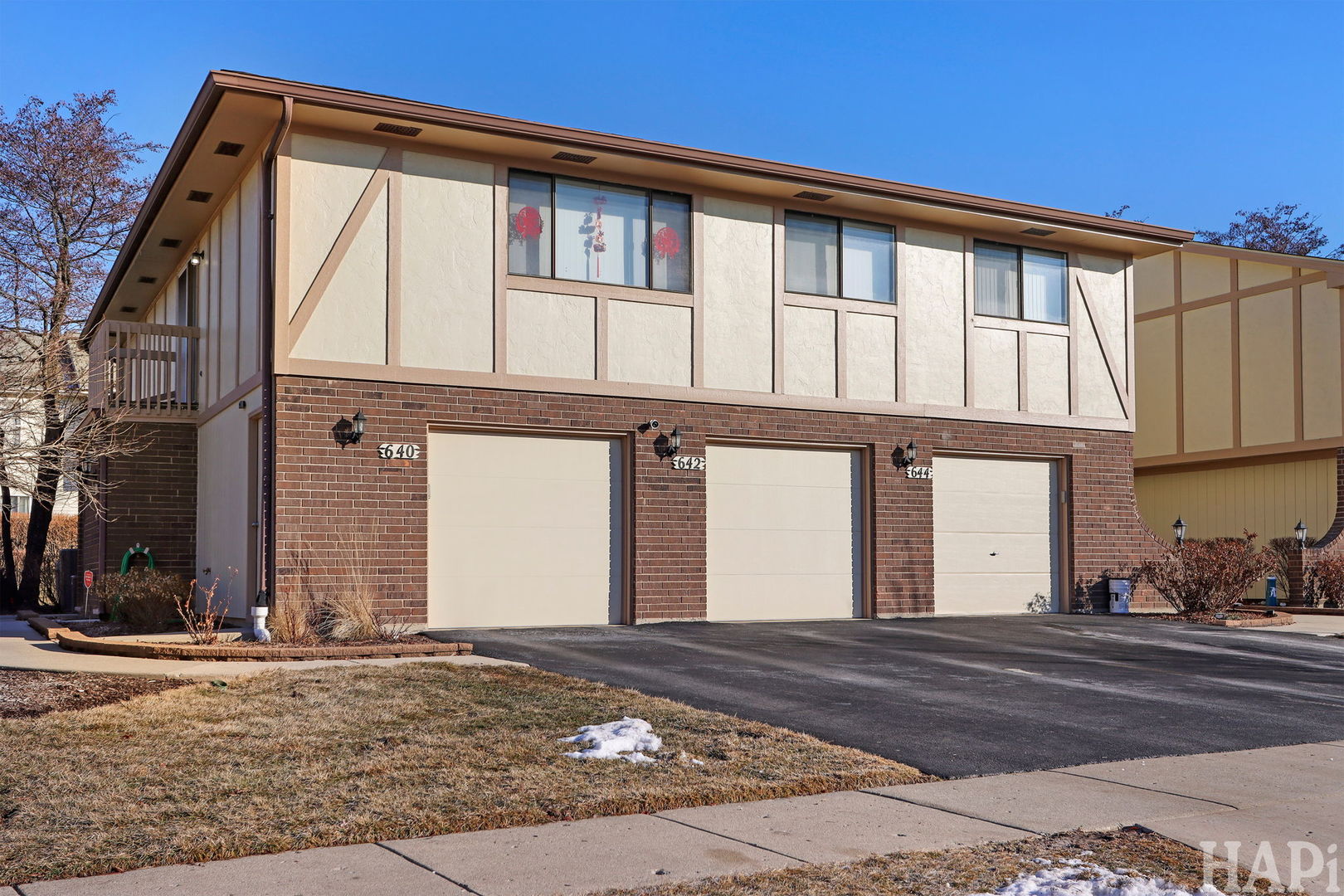 642 Whalom Lane #12-A, Schaumburg, IL 60173