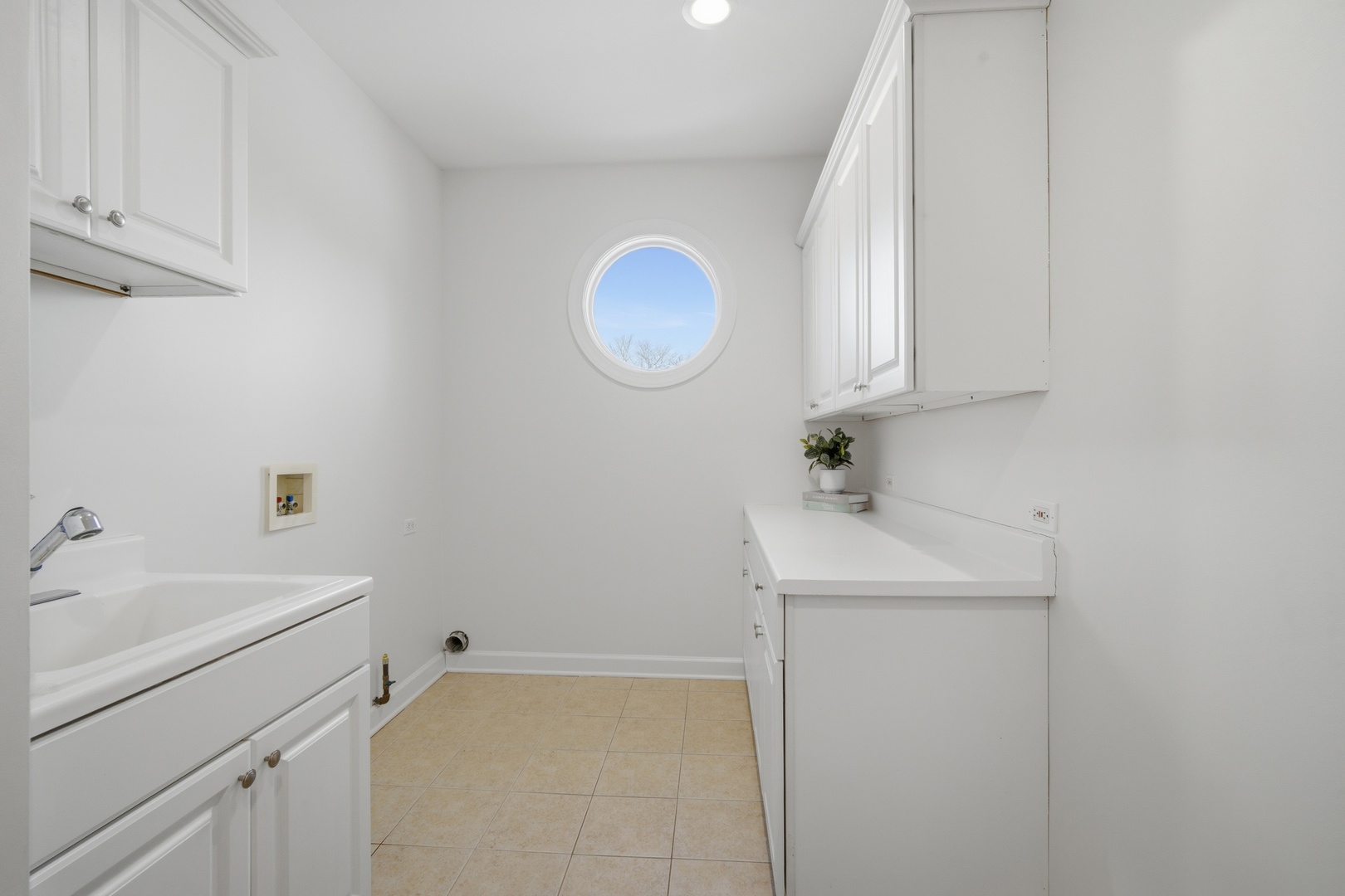 21757 W Jupiter Court, Ivanhoe, IL 60060