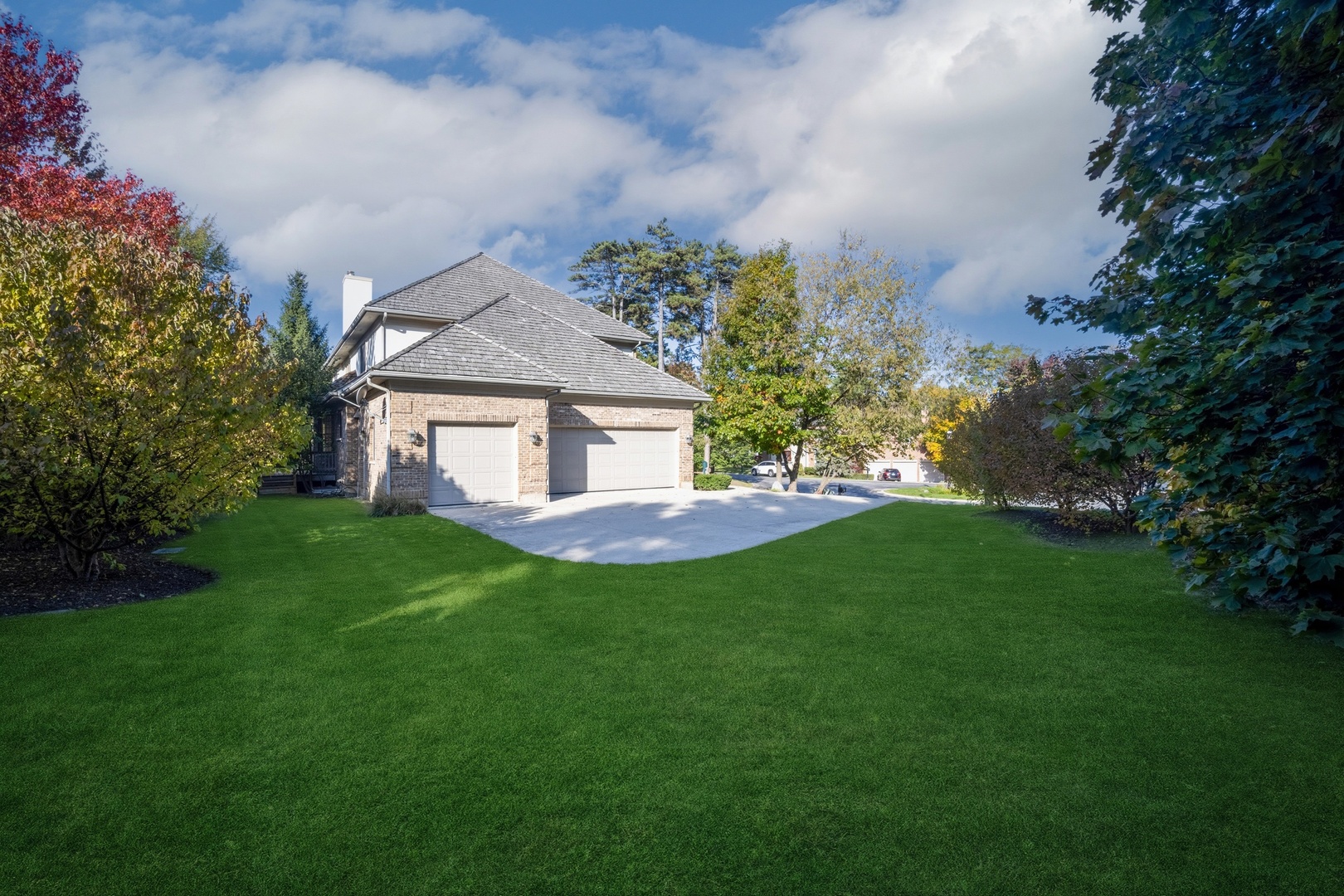 21757 W Jupiter Court, Ivanhoe, IL 60060