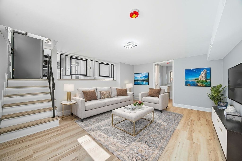 12549 S Tripp Avenue, Alsip, IL 60803