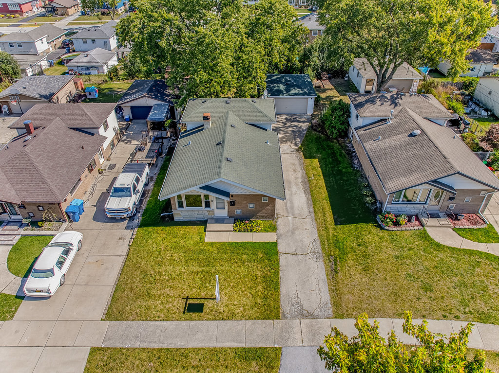 12549 S Tripp Avenue, Alsip, IL 60803