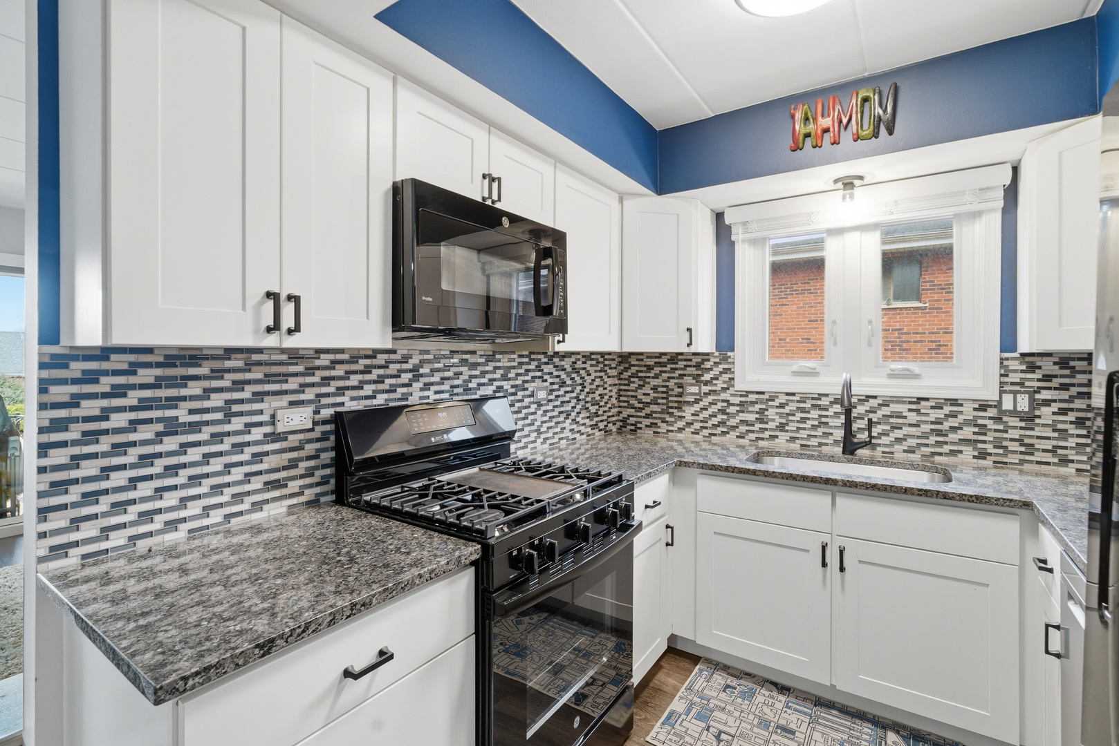 14655 Lamon Avenue #2N, Midlothian, IL 60445