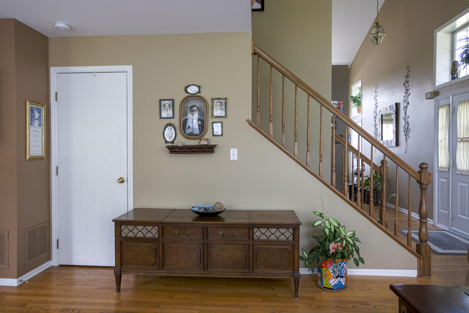 1408 Welland Court, Roselle, IL 60172