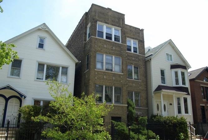 2439 N Francisco Avenue #3, Chicago, IL 60647