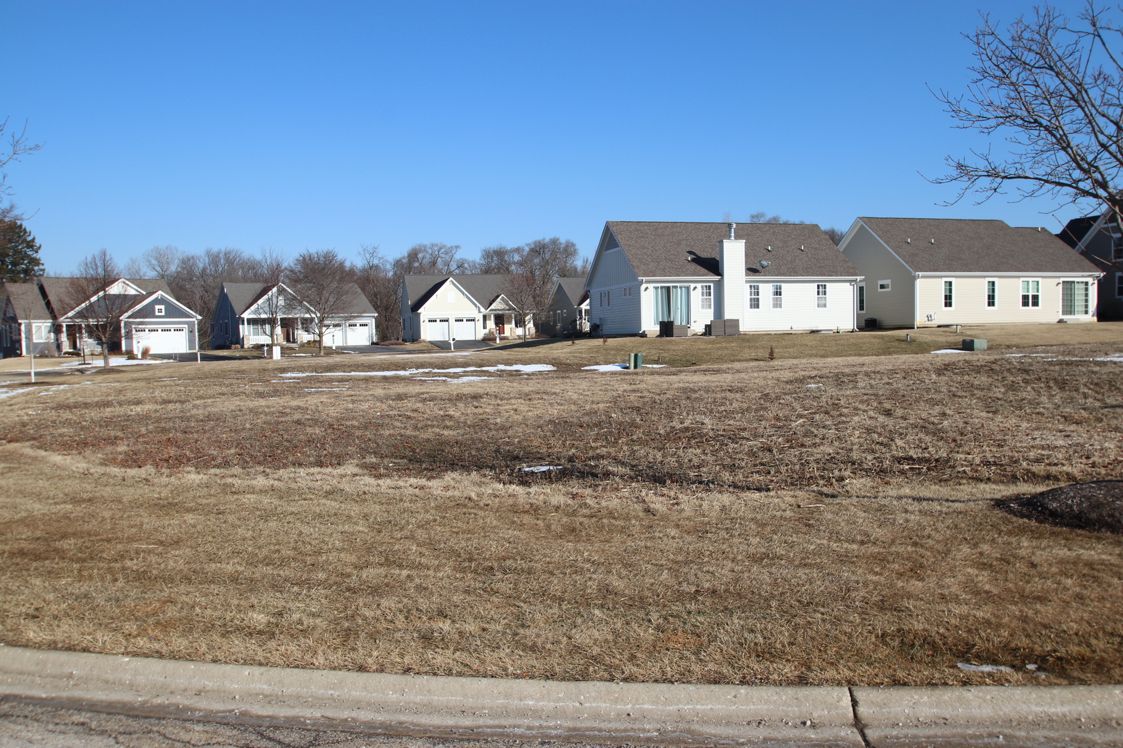 40455 N South Newport Drive, Antioch, IL 60002