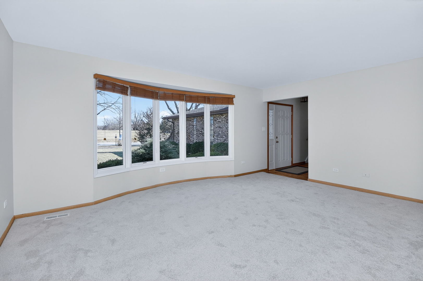 Downers Grove, IL 60516