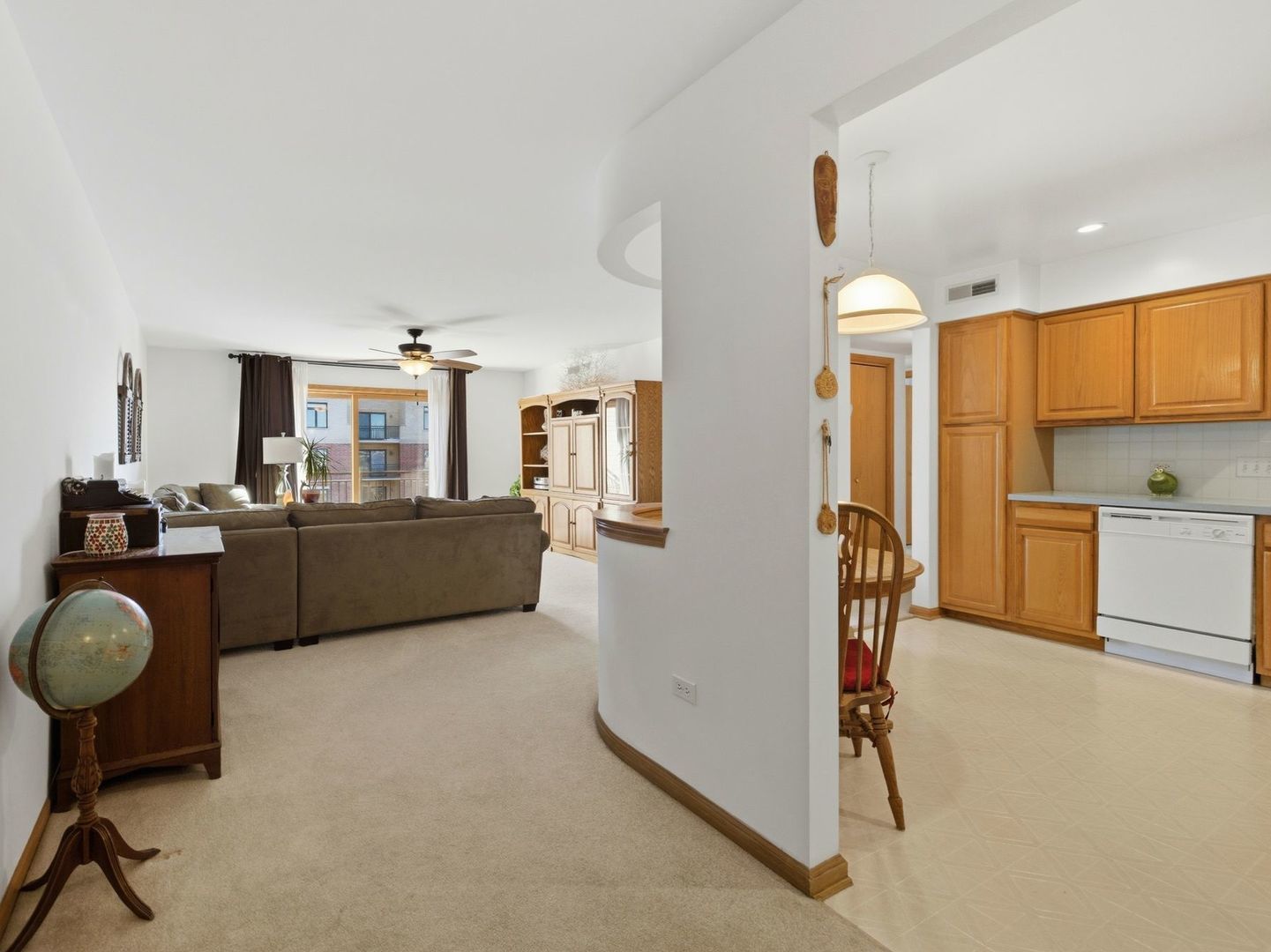 10 S Wille Street #603, Mount Prospect, IL 60056