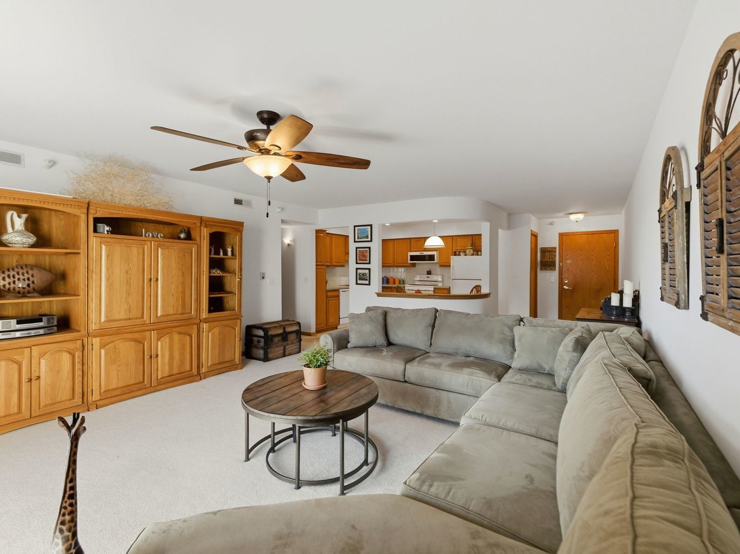 10 S Wille Street #603, Mount Prospect, IL 60056