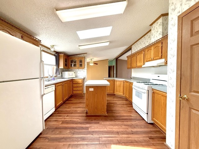 9 Swallow Lane, Beecher, IL 60401