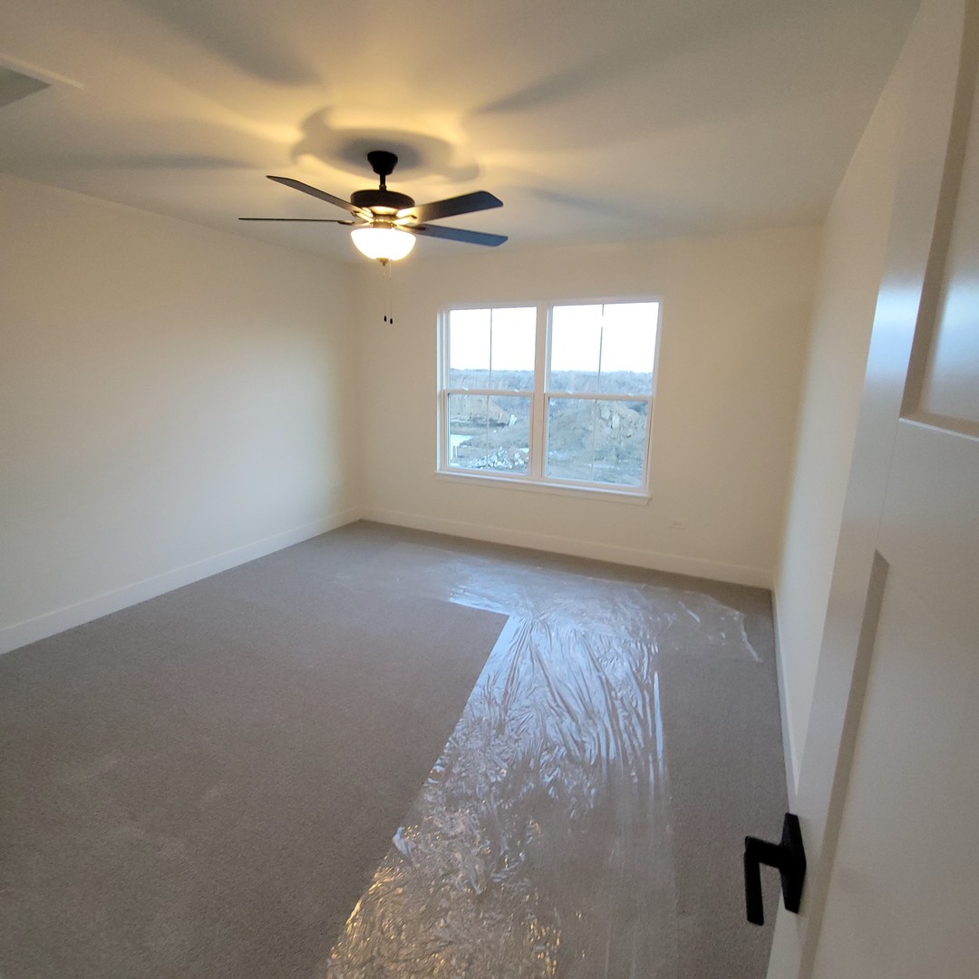 2174 Sky Harbor Drive, New Lenox, IL 60451