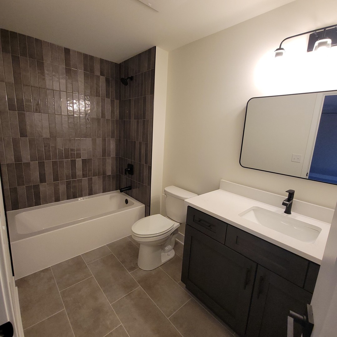 2174 Sky Harbor Drive, New Lenox, IL 60451