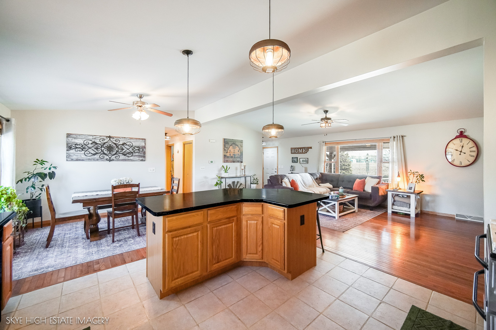 3125 S Buffalo Road, Verona, IL 60479