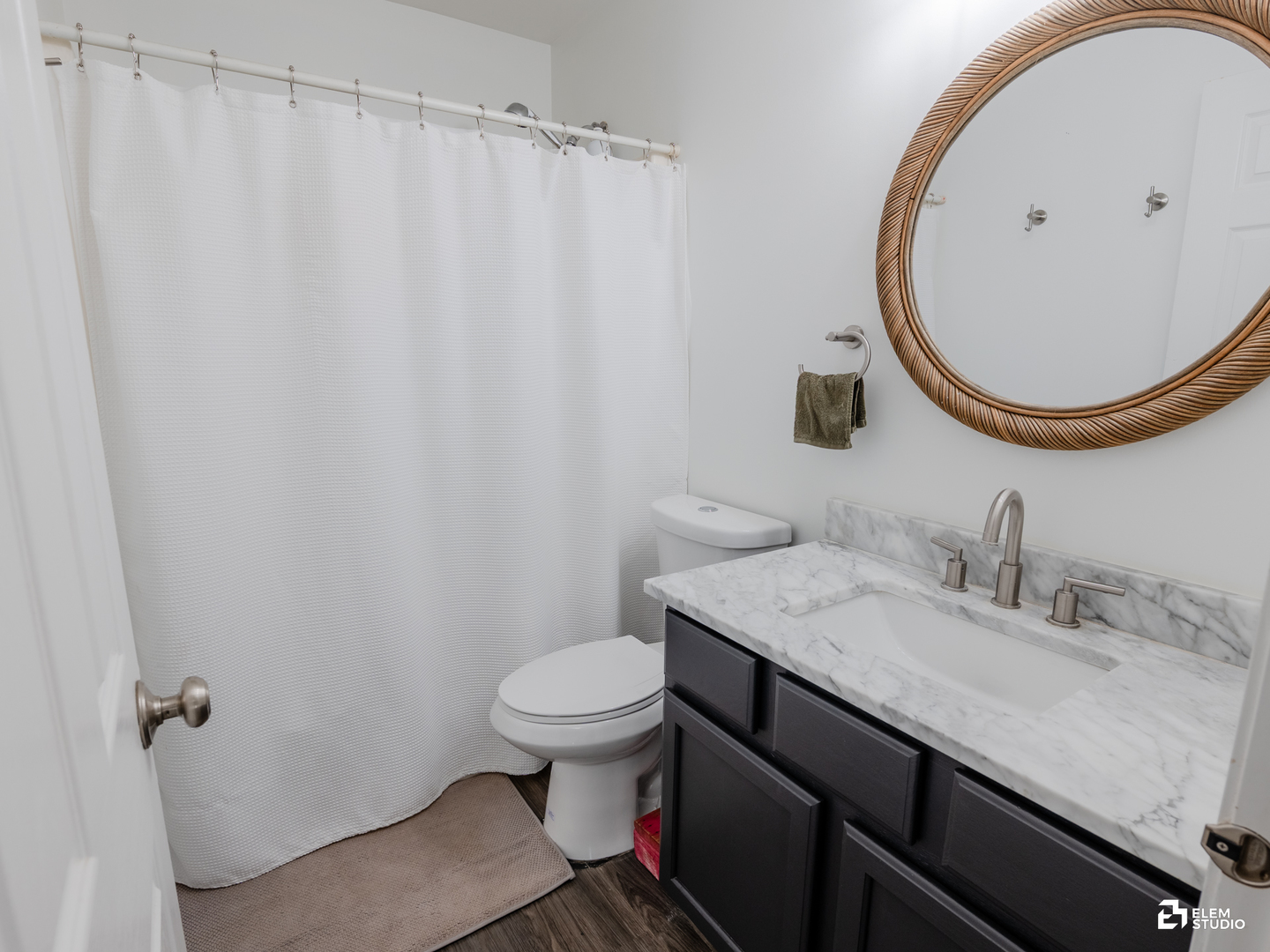 424 Grape Vine Trail, Oswego, IL 60543