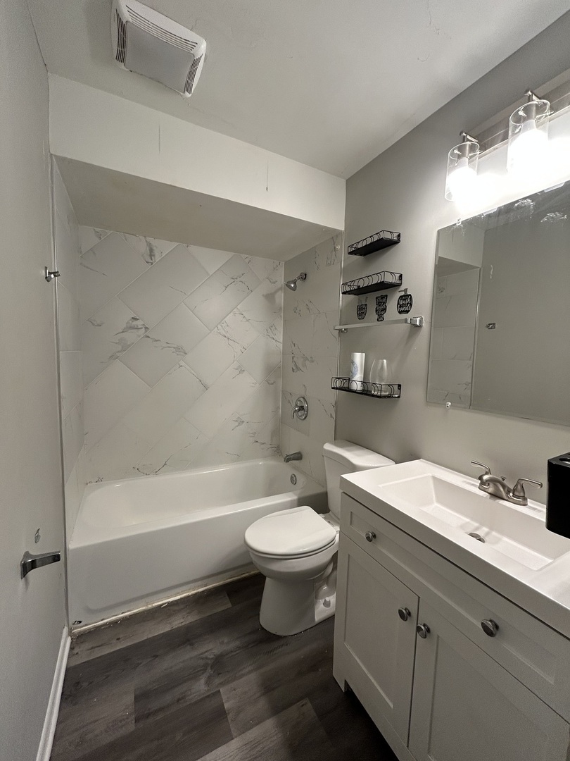 18830 Cedar Avenue, Country Club Hills, IL 60478