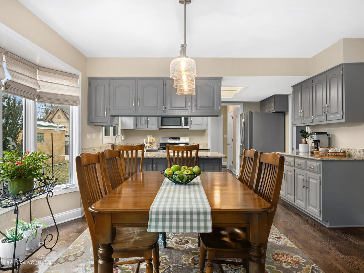 202 Pine Tree Lane, La Grange Park, IL 60526