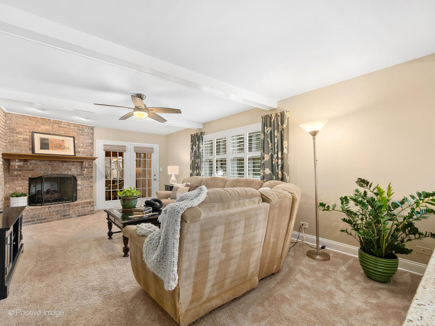 202 Pine Tree Lane, La Grange Park, IL 60526