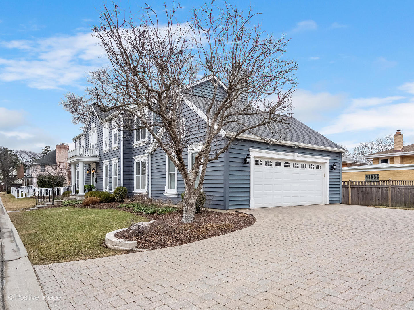 202 Pine Tree Lane, La Grange Park, IL 60526