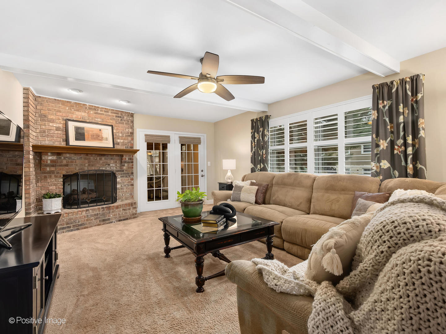 202 Pine Tree Lane, La Grange Park, IL 60526