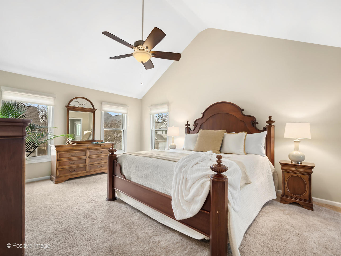 202 Pine Tree Lane, La Grange Park, IL 60526