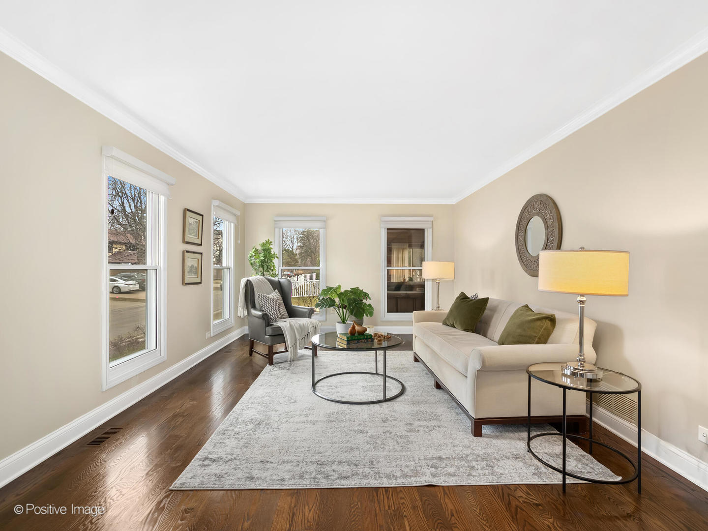 202 Pine Tree Lane, La Grange Park, IL 60526