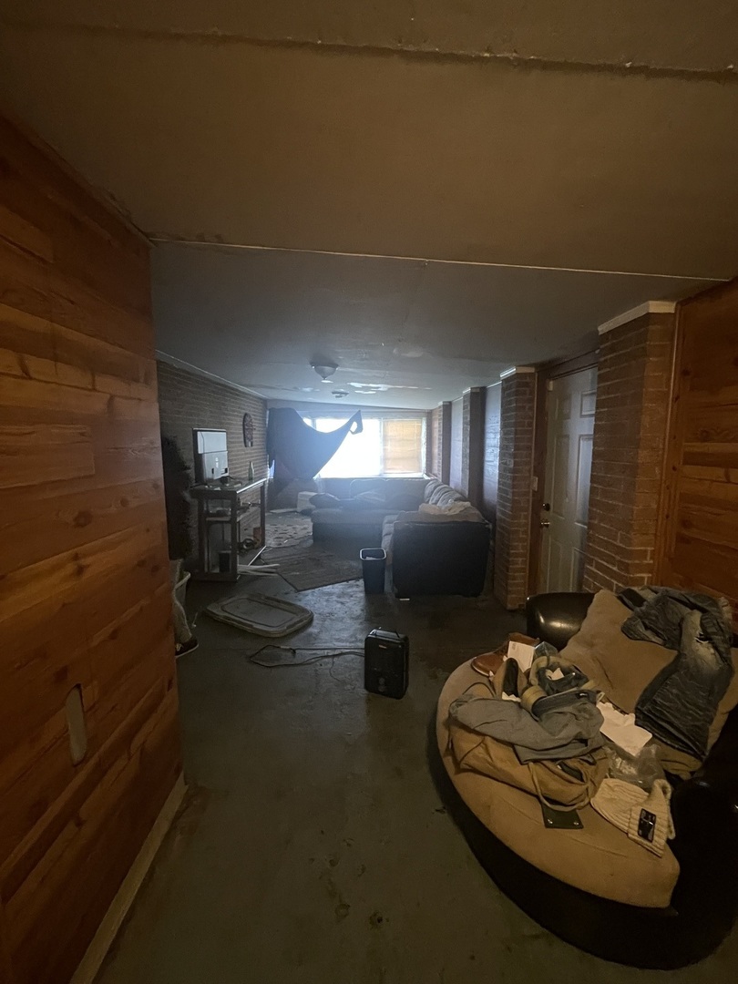 775 Greenbay Avenue, Calumet City, IL 60409