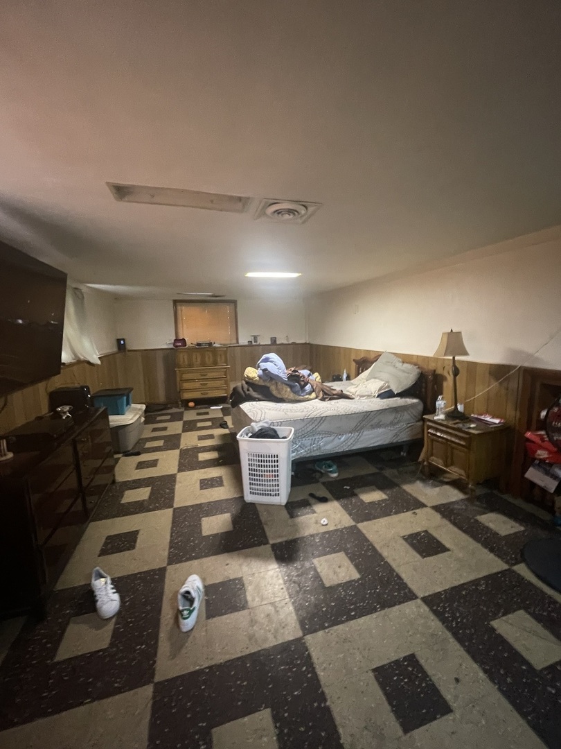 775 Greenbay Avenue, Calumet City, IL 60409