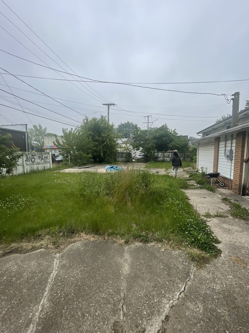 775 Greenbay Avenue, Calumet City, IL 60409