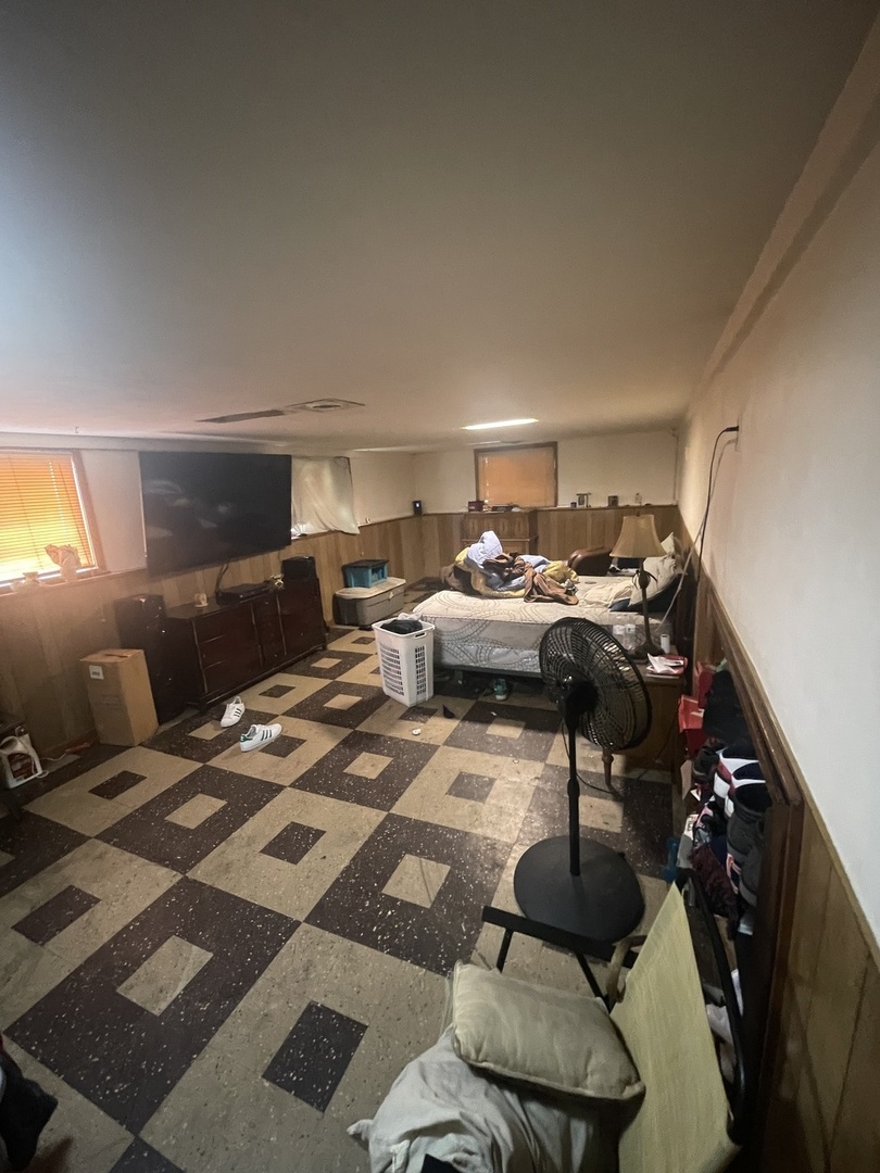 775 Greenbay Avenue, Calumet City, IL 60409