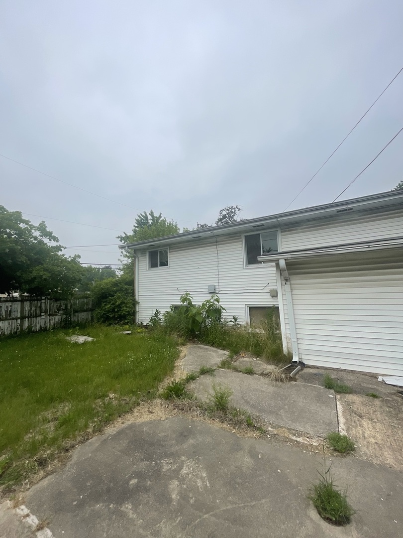 775 Greenbay Avenue, Calumet City, IL 60409